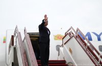 Президент Мʼянми полетів у Росію на зустріч із Путіним