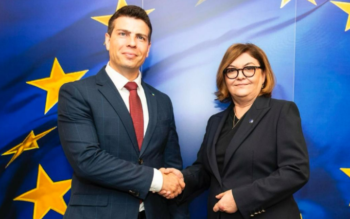 Україна та Євросоюз продовжили дію “транспортного безвізу”