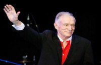 У основателя Playboy появилась новая подруга