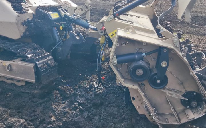 На Харківщині підірвалася машина механізованого розмінування
