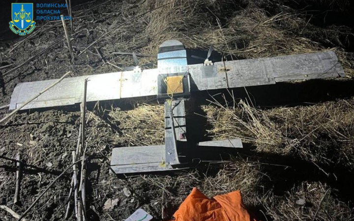 Троє волинян переправляли контрафактні цигарки до Польщі за допомогою безпілотників, – прокуратура