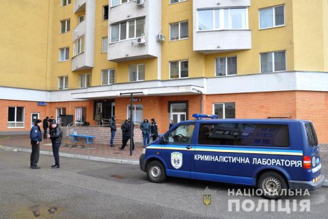 В Черкассах в подъезде многоэтажки застрелили бизнесмена-агрария