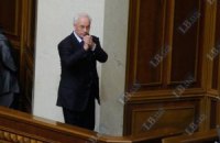 Азаров: торговля с СНГ не обязывает вступать в Таможенный союз 