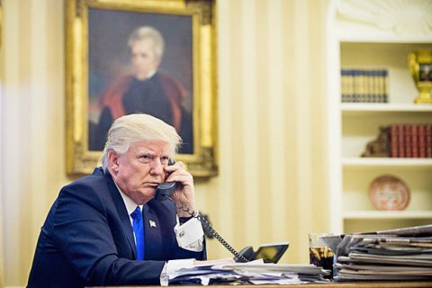 Трамп позвонил Зеленскому по просьбе министра энергетики США, - СМИ