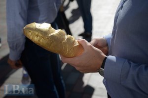 В третий круг отбора на должность главы АКБ прошли четверо кандидатов