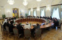 ​Янукович обещает рассмотреть ходатайство глав церквей о помиловании Тимошенко