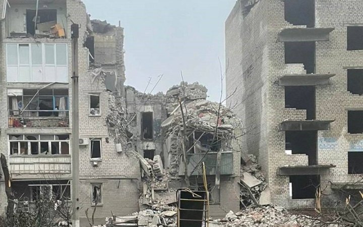 У результаті авіаудару росіян по Часовому Яру загинула людина, двоє - дістали поранення