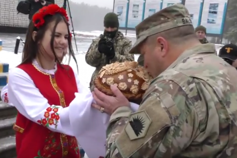 Делегация Нацгвардии Калифорнии посетила полигон "Десна"