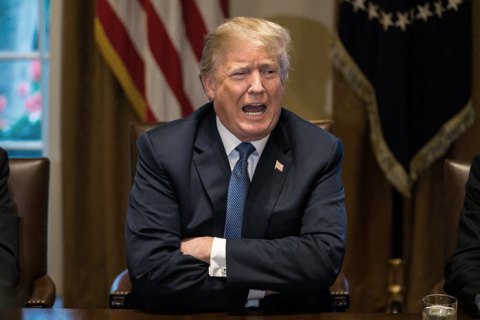 The New York Times опубликовала вопросы Мюллера к Трампу по "российскому расследованию"