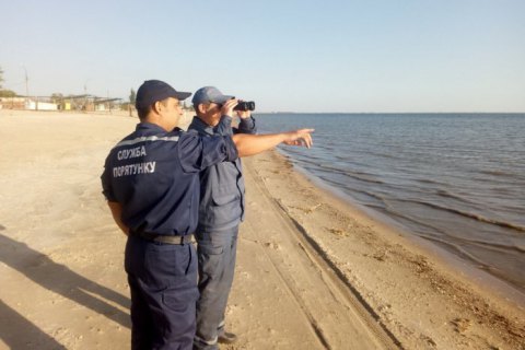В Донецкой области четвертый день ищут рыбаков, пропавших в море возле Широкино