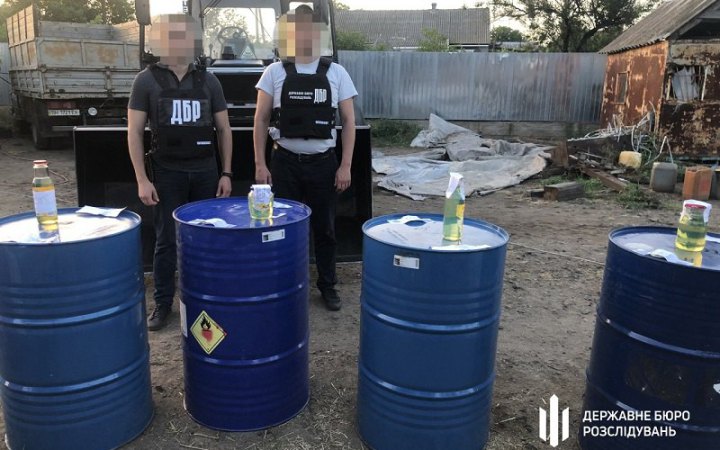 На Одещині командира взводу однієї з військових частин підозрюють у продажі 20 тонн дизпалива підрозділу