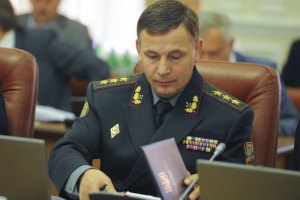 Міністр оборони подав до суду на Тимошенко