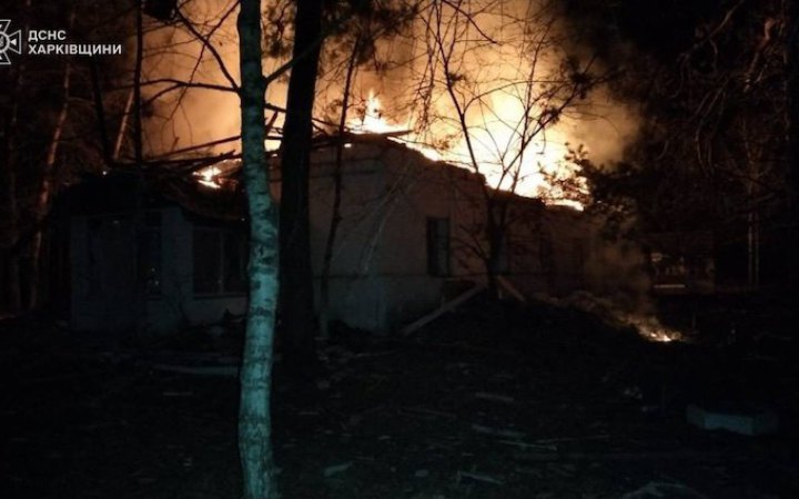 На Харківщині через обстріли пошкоджені ветлікарня, ангари та будинки