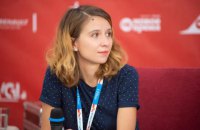 Алиса Коваленко: "Когда вместо школы кино – ноль, ты даже бунтовать против нее не можешь"