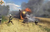 Жнива на Харківщині: попри обстріл підприємств і спалені росіянами поля вдалося вже зібрати 400 тис. тонн зерна