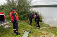 К поискам нападавших на Шефира привлекли водолазов 