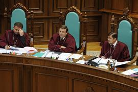 КС взялся за политреформу
