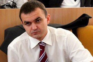 В Раде принял присягу депутат Мериков 