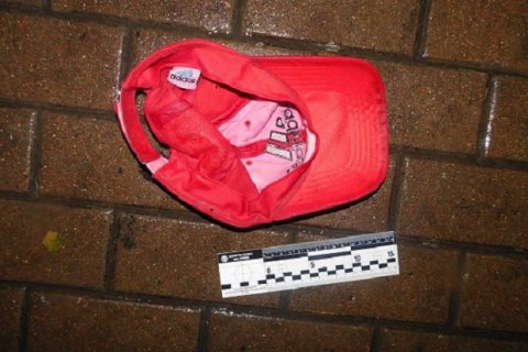 В Киеве на Петровке в результате стрельбы ранен мужчина