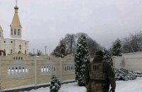 Мільйони готівки, "сумнівні" росіяни та перевірка на поліграфі: СБУ оприлюднила подробиці обшуків у приміщеннях УПЦ (МП)