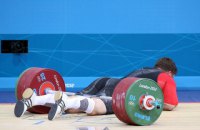 Сборную России по тяжелой атлетике отстранили от Игр в Рио из-за допинга