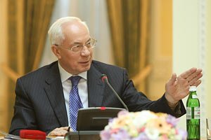 Азаров відзначить постраждалих від суддівства олімпійців