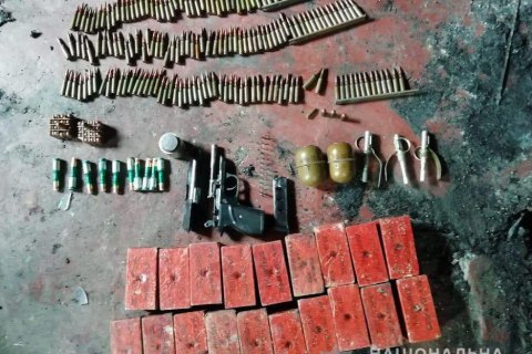 На даче у жителя херсонской области обнаружили более семи килограммов тротила