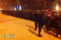 Милиция начала штурмовать блокпосты митингующих