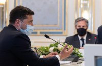 Зеленський та Блінкен узгодили позиції перед розмовою Байдена з Путіним