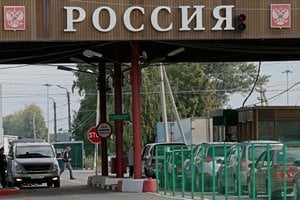 Минздрав РФ предложил запретить въезд в страну иностранцам без медстраховки