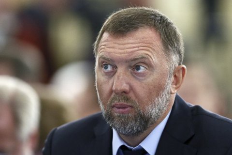 Сенат США пытается помешать снятию санкций с компаний Дерипаски