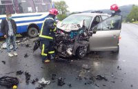 У Львівській області в ДТП з легковиком і рейсовим автобусом загинула людина, ще двоє травмовані