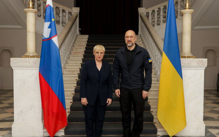 Україна і Словенія підписали меморандум щодо захисту прав українських дітей-біженців