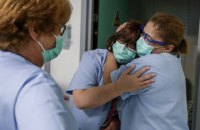 У США провели першу операцію з пересадки обох легенів пацієнтці після коронавірусу