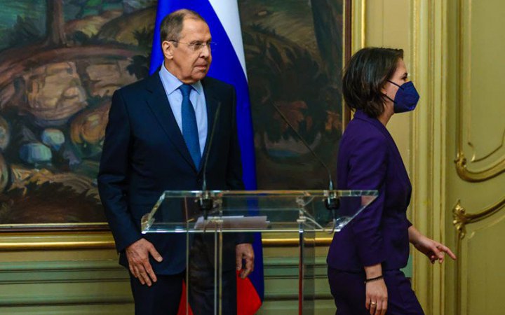 Германия прекратит импорт нефти из России до конца года