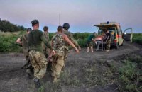 Шесть военных ранены за сутки на Донбассе
