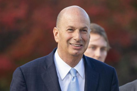 Трамп снял с должности посла США в ЕС, дававшего показания в деле об импичменте