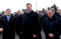 Янукович открыл в Днепропетровске Ледовую арену