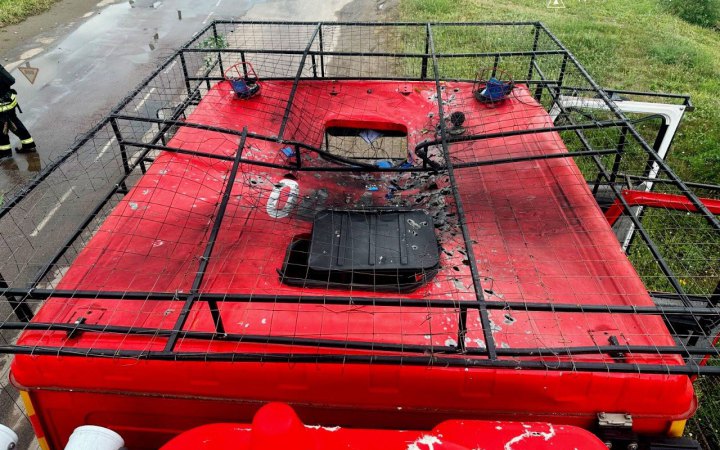 Росіяни повторно атакували рятувальників під час гасіння пожежі на Нікопольщині