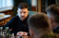 "Потрібен тиск": Зеленський відреагував на заяву Макрона щодо діалогу з росіянами