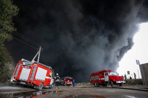 Загрязнение воздуха из-за пожара на нефтебазе не превышает норму