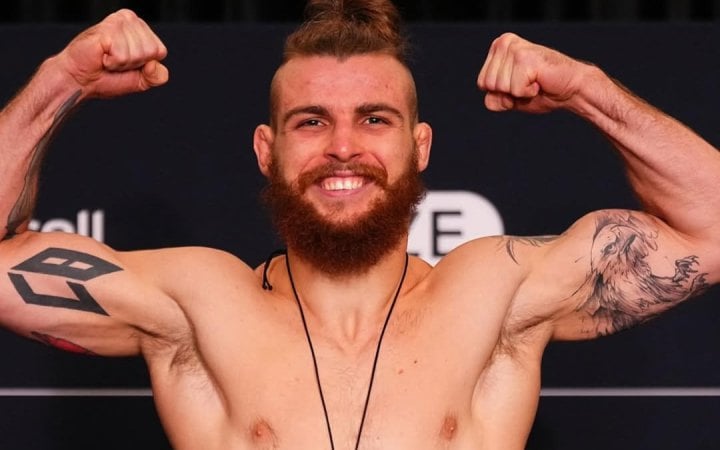 Данило Донченко ефектно нокаутував суперника і здобув третю перемогу в UFC