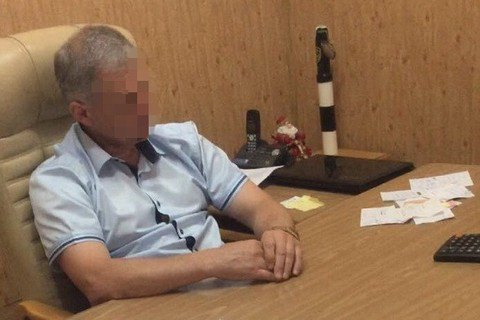 Сотрудник МВД попался на получении взятки за возврат автомобиля со штрафплощадки