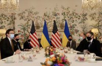 Глава МЗС Кулеба у Брюсселі зустрівся з держсекретарем США 