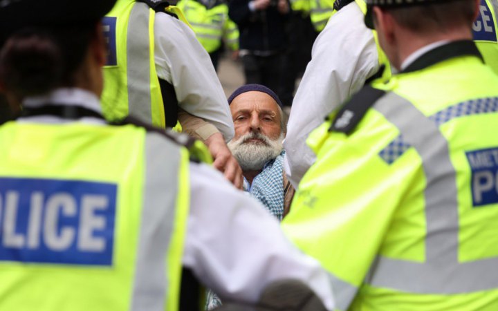 Британська поліція заарештувала понад 110 людей на мітингу в підтримку Palestine Action