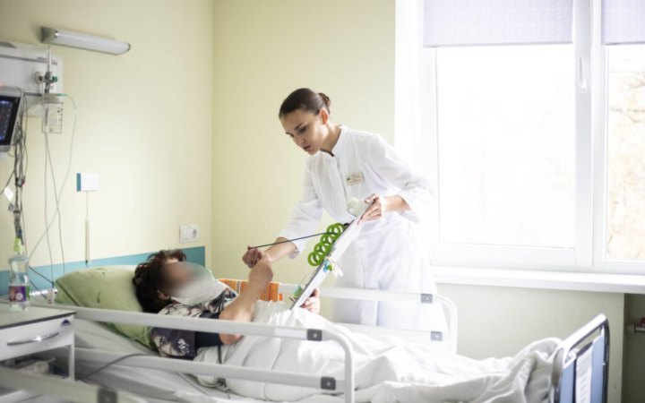 Інсульт зрідка, але буває і в дітей: у Полтаві нейрохірурги рятували 8-річного хлопчика