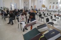 За добу в Україні виявили 4 тисячі випадків COVID-19