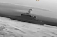 ВМС уразили російські катери, які охороняли Керченський міст