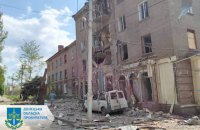 Внаслідок ворожого обстрілу Костянтинівки загинули двоє людей, ще десять поранені