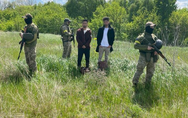 На Сумщині затримали​ двох громадян Афганістану, які прийшли з РФ в Україну по GPS-навігатору